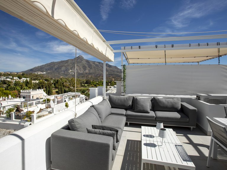 Penthouse for Sale in Marbella, Malaga 15