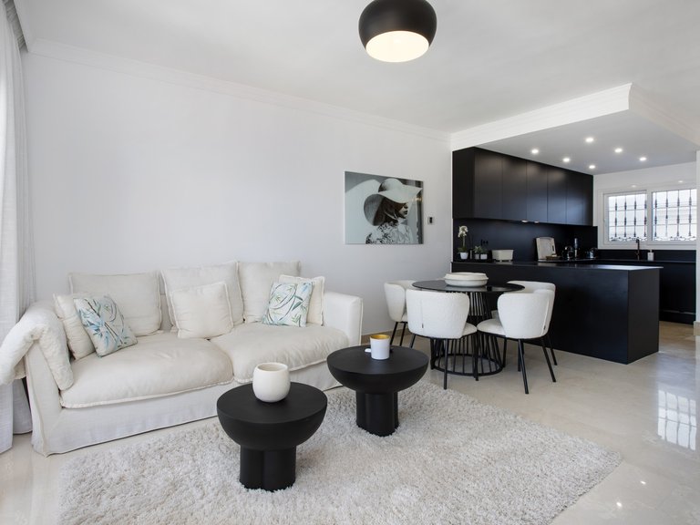 Penthouse for Sale in Marbella, Malaga 9