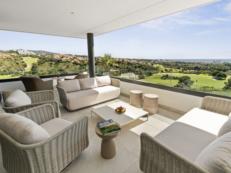 Apartment for Sale in Marbella, Malaga 1