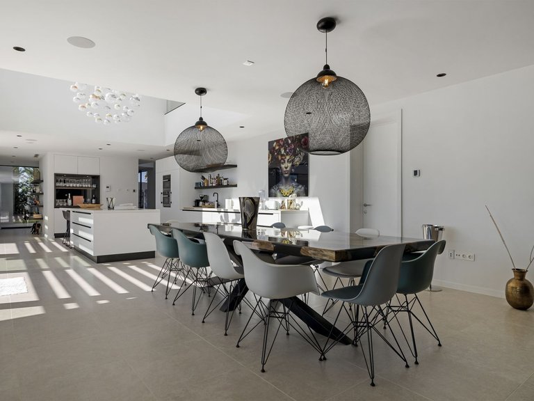 Villa for Sale in Benahavis, Malaga 26