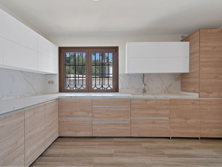 Villa for Sale in Marbella, Malaga 14