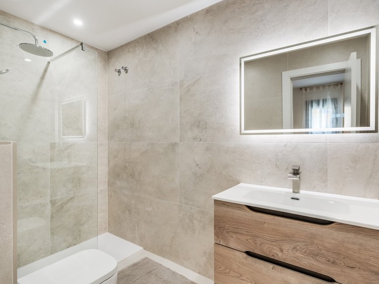 Apartment for Sale in San Pedro De Alcantara, Malaga 14