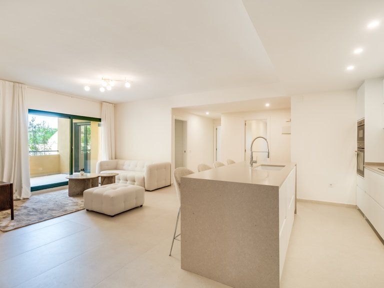 Apartment for Sale in San Pedro De Alcantara, Malaga 6