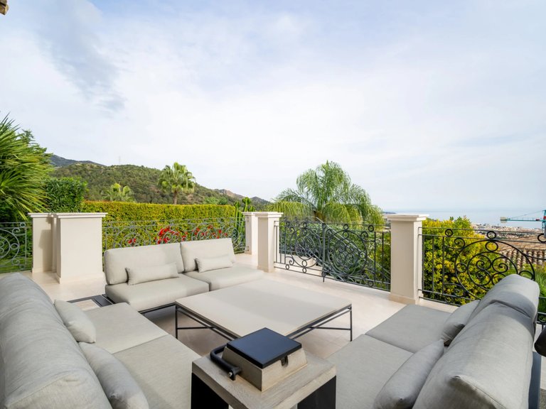 Villa for Sale in Marbella, Malaga 30