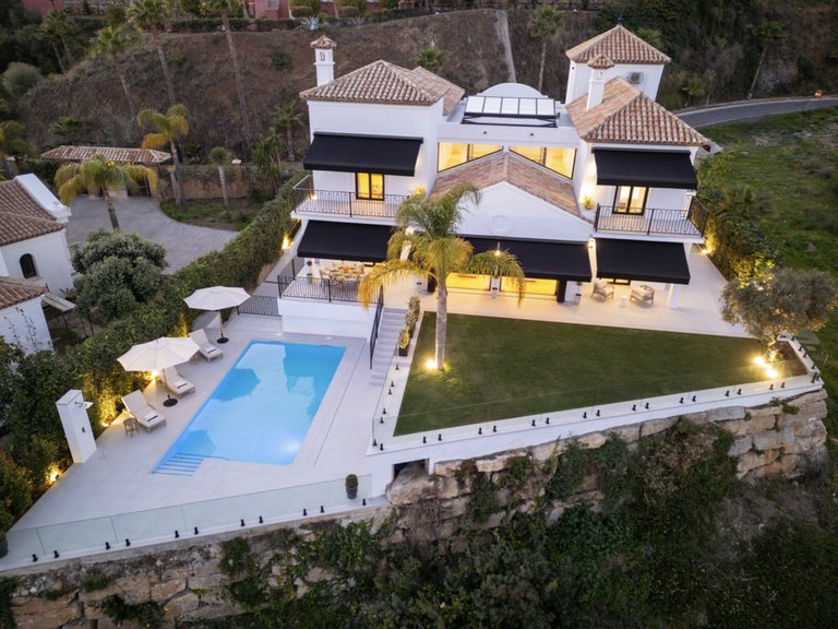 Villa for sale 1