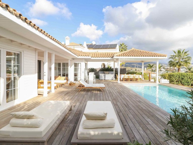 Villa for sale 1