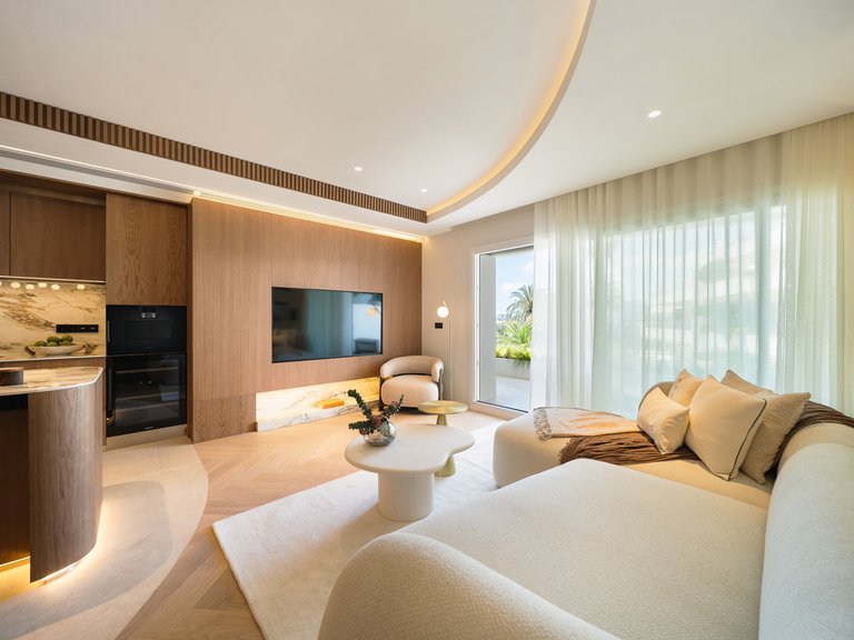 Apartment for Sale in Marbella, Malaga, Marbella Golden Mile 39