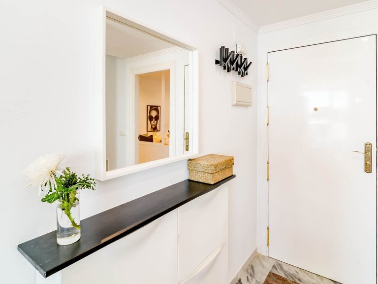 Penthouse for Sale in Marbella, Malaga 17