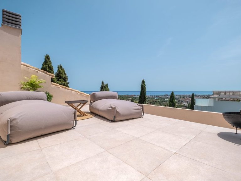 Villa for Sale in Benahavis, Malaga 20