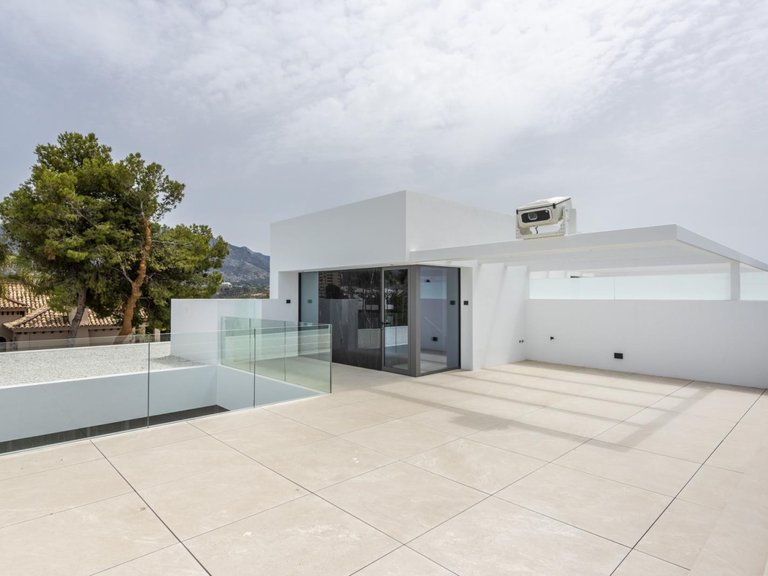 Villa for Sale in Marbella, Malaga 17