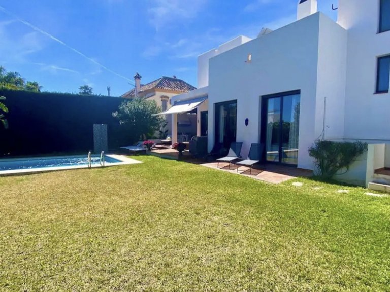 Villa for Sale in Marbella, Malaga, 3
