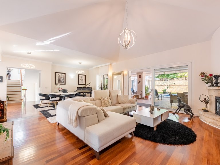 Villa for sale in Mijas Costa, Malaga 2