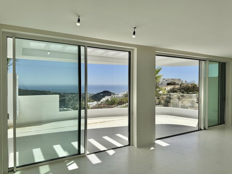 Apartment for Sale in Marbella, Malaga 1