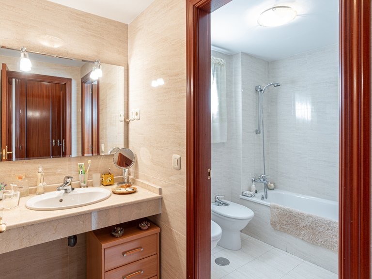Apartment for sale in Fuengirola, Malaga 18