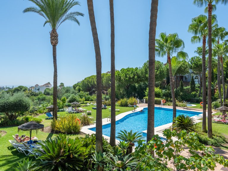 Apartment for Sale in Benahavis, Malaga, La Quinta 19
