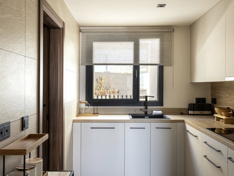 Apartment for Sale in Marbella, Malaga, Nueva Andalucia 9