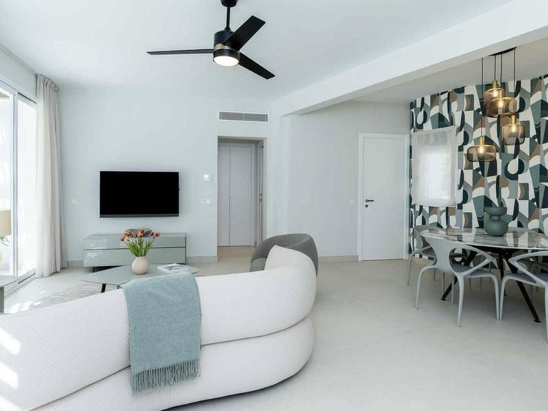 Exclusive Contemporary Villa for Sale in Huerta Belón, Marbella Centre 10
