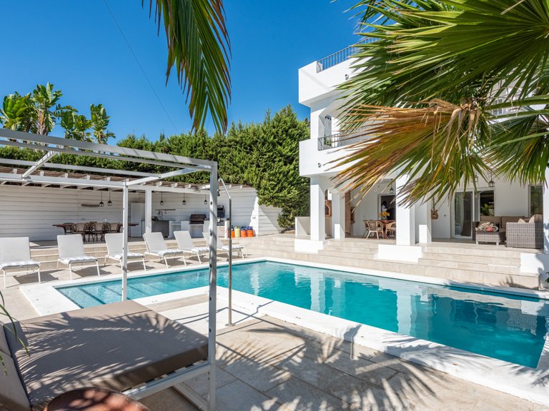 Villa for Sale in Marbella, Malaga 5