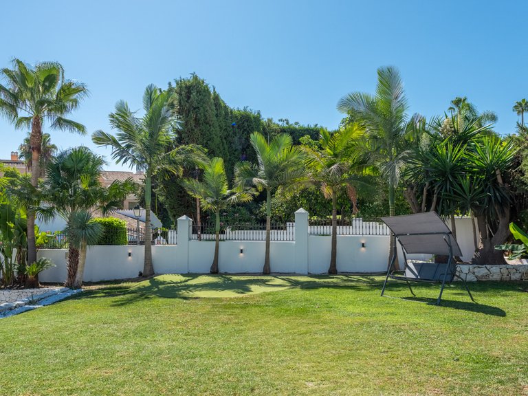 Villa for Sale in Marbella, Malaga 7