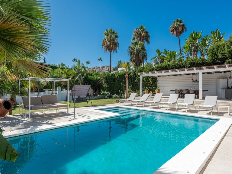 Villa for Sale in Marbella, Malaga 29
