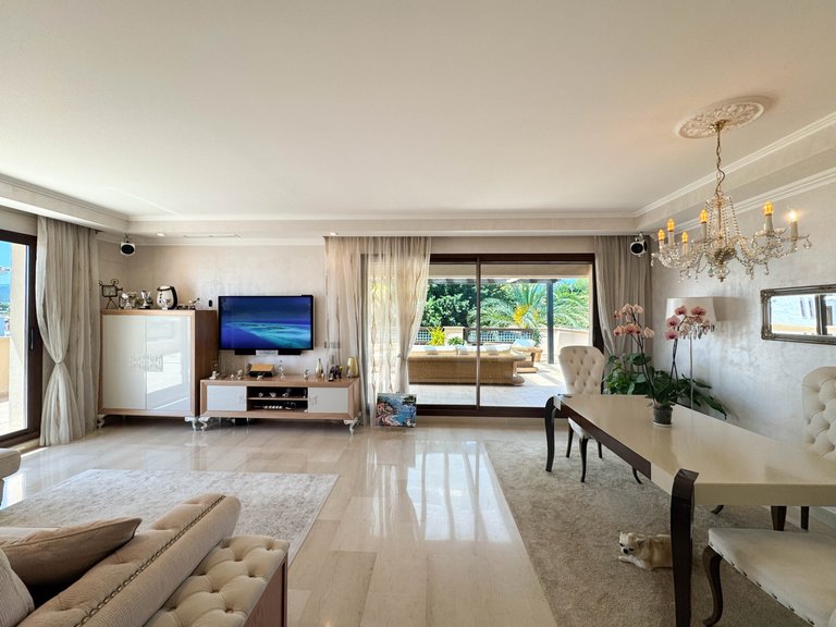Penthouse for Sale in Marbella, Malaga 3