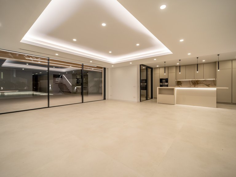 Villa for sale in Benalmadena, Malaga 32