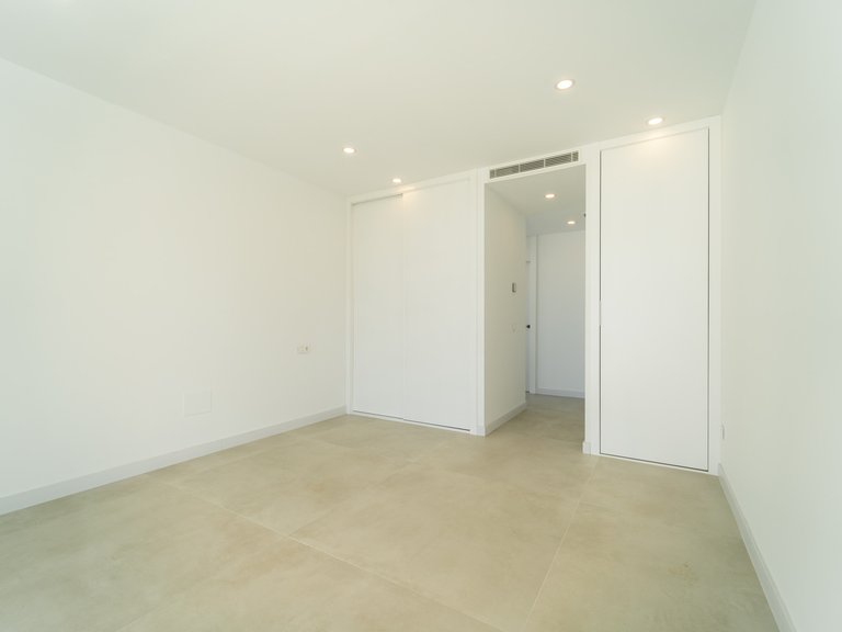 Villa for sale in Benalmadena, Malaga 10