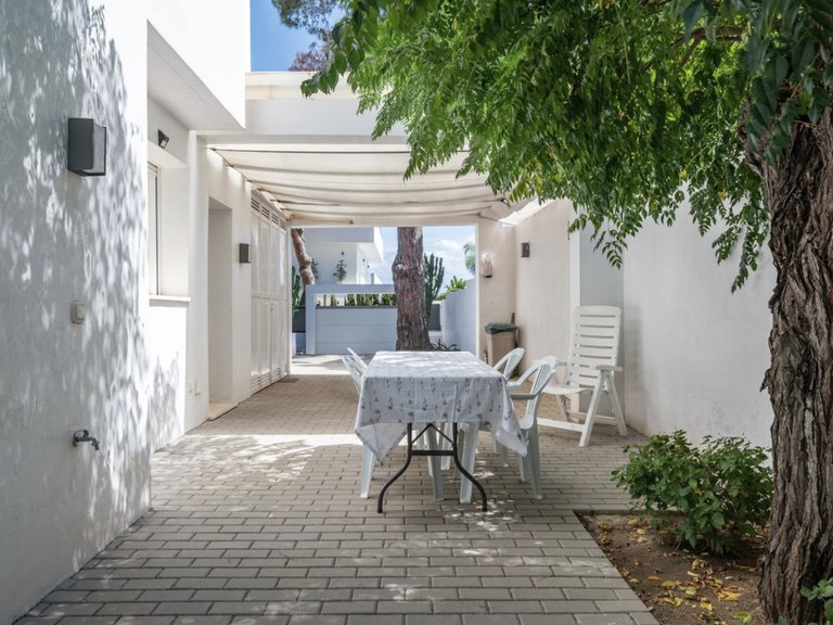 Villa for Sale in Marbella, Malaga, 12