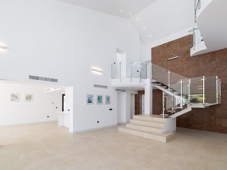 Villa for sale - beachside San Pedro 6