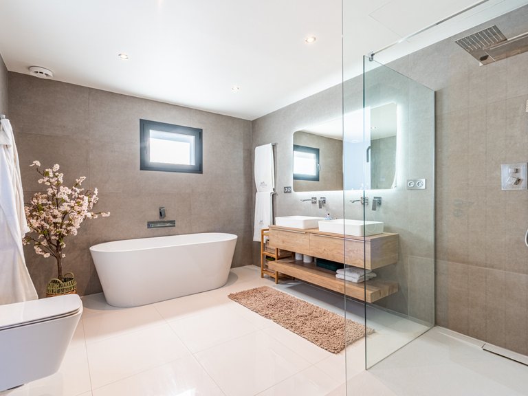 Villa for sale in Mijas Costa, Malaga 16