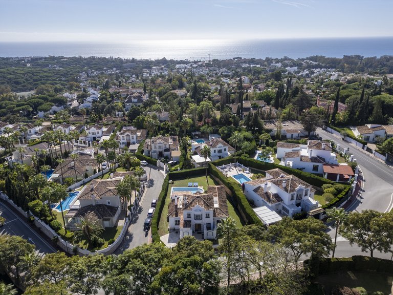 Villa for Sale in Marbella, Malaga 7