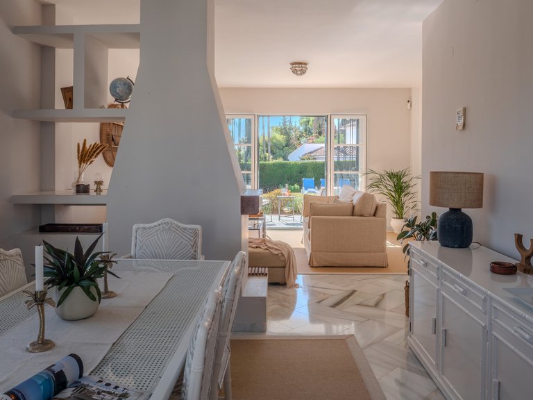 Villa for Sale in Marbella, Malaga 18