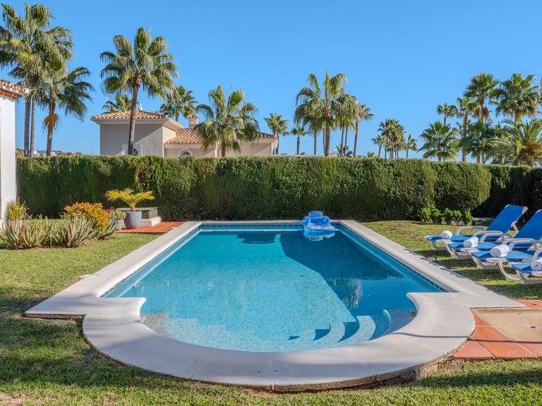 Villa for Sale in Marbella, Malaga 10