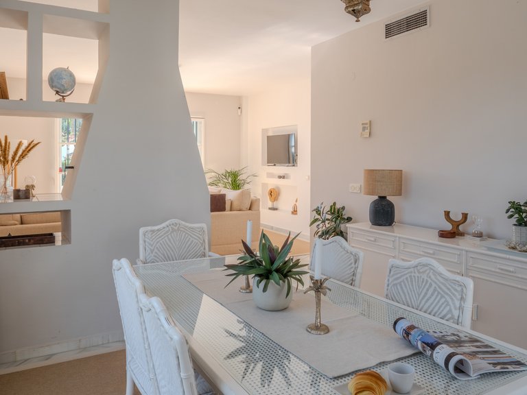 Villa for Sale in Marbella, Malaga 20