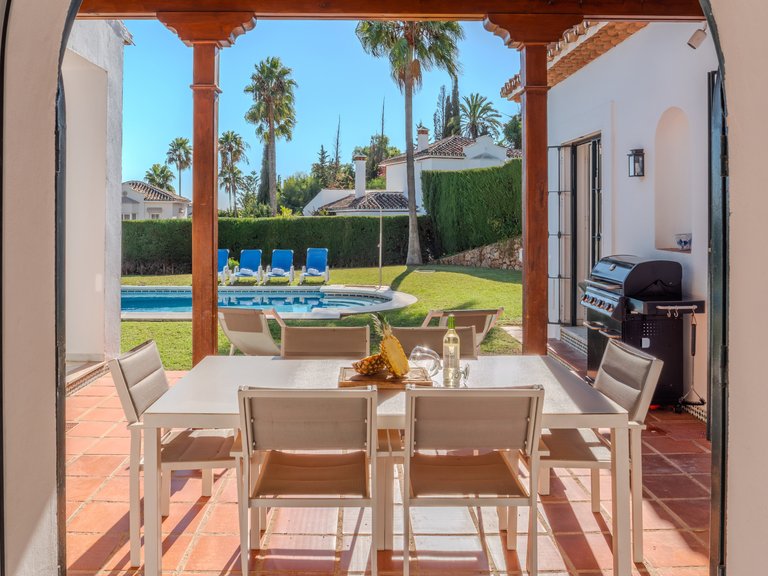 Villa for Sale in Marbella, Malaga 25