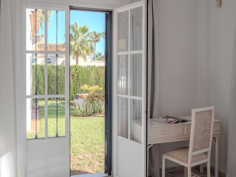 Villa for Sale in Marbella, Malaga 32