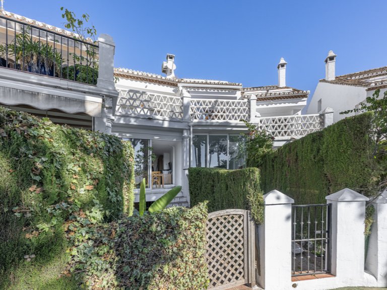 Town House for Sale in Marbella, Malaga 11