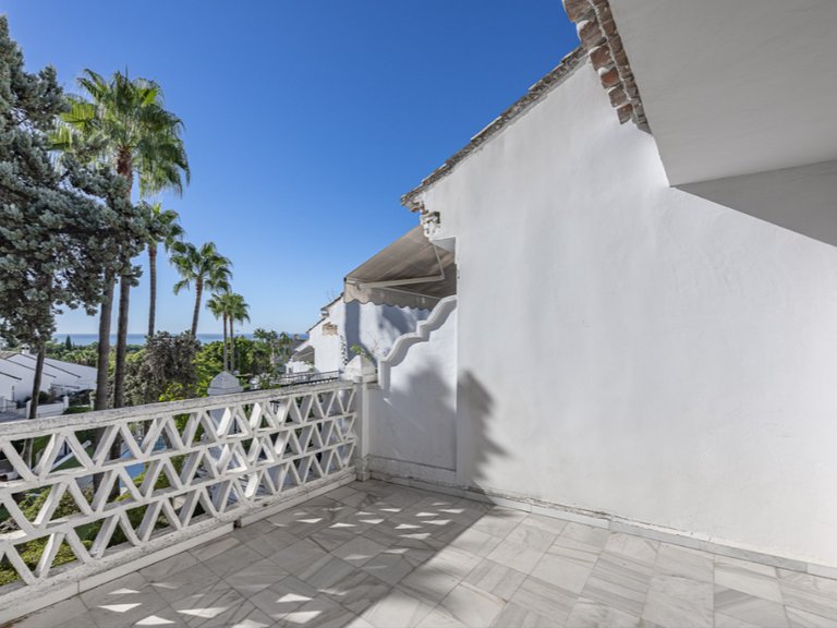 Town House for Sale in Marbella, Malaga 17
