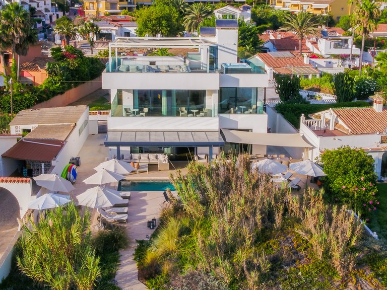 Villa for Sale in Marbella, Malaga, Marbella Este 42