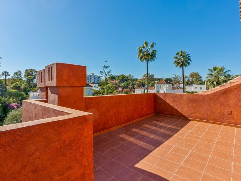 Villa for Sale in Marbella, Malaga 53