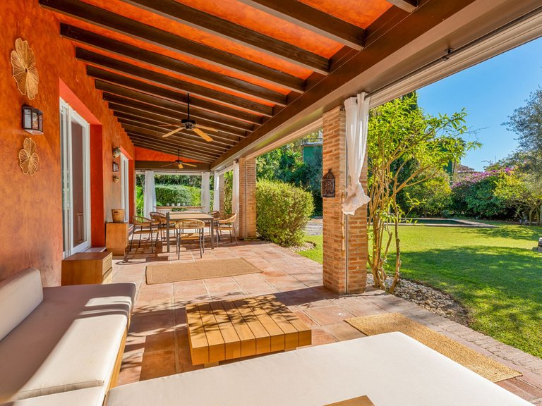 Villa for Sale in Marbella, Malaga 10