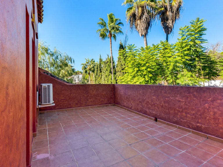 Villa for Sale in Marbella, Malaga 55