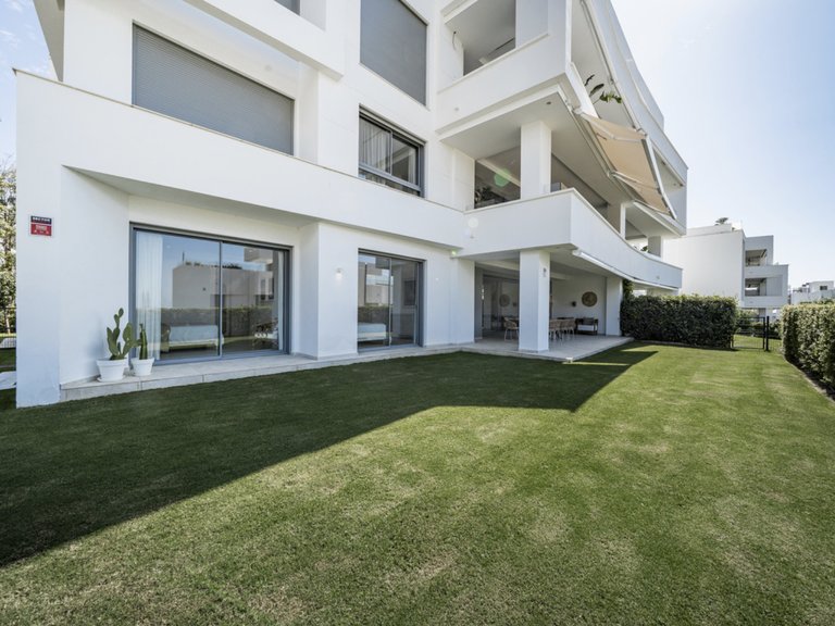 Apartment for Sale in Marbella, Malaga 17
