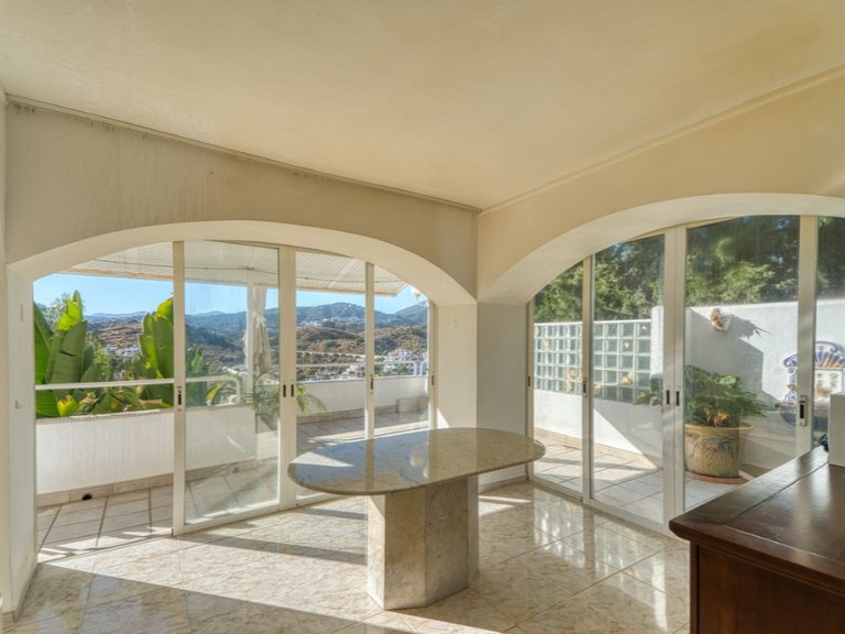 Villa for Sale in Marbella, Malaga 20