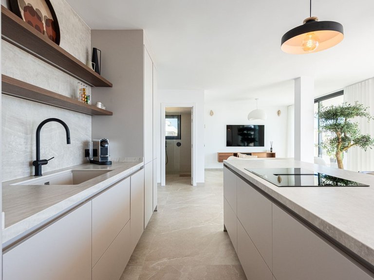 Penthouse for Sale in Marbella, Malaga 8
