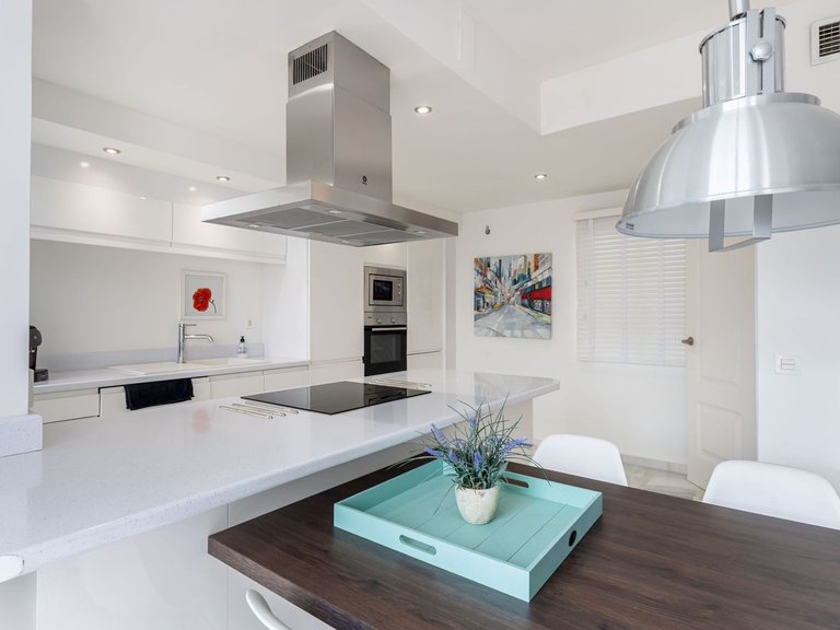 Apartment for Sale in Marbella, Malaga 7