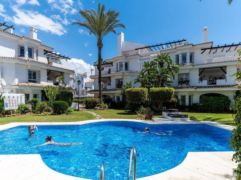 Apartment for Sale in Marbella, Malaga 1