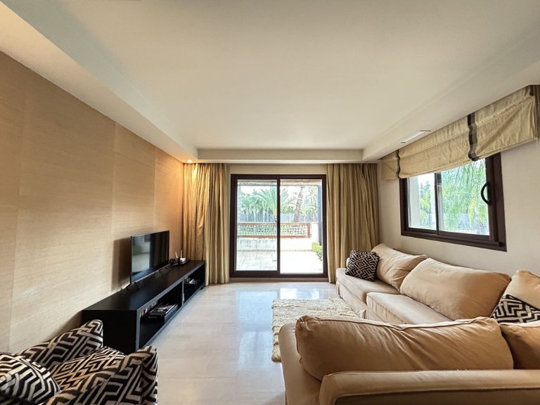 Apartment for Sale in Marbella, Malaga 9