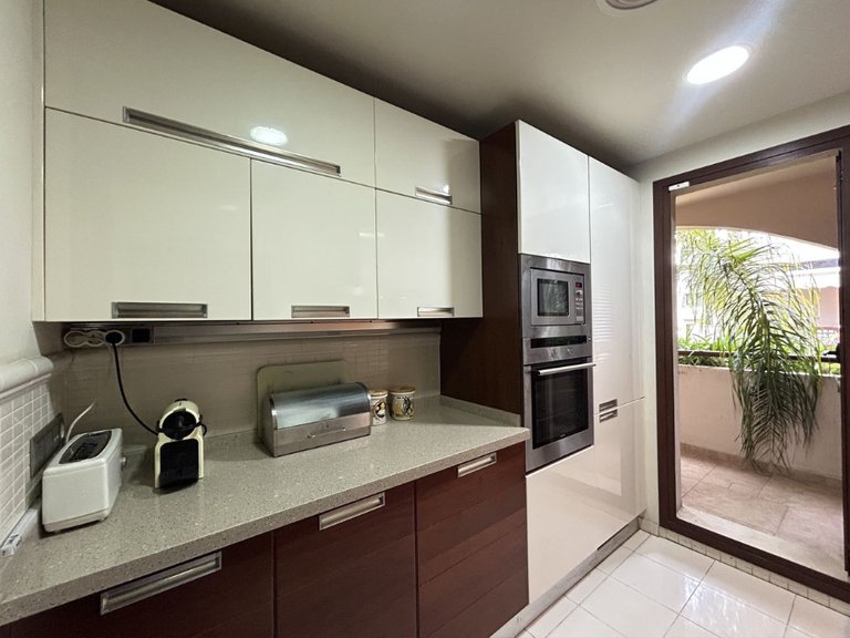 Apartment for Sale in Marbella, Malaga 16