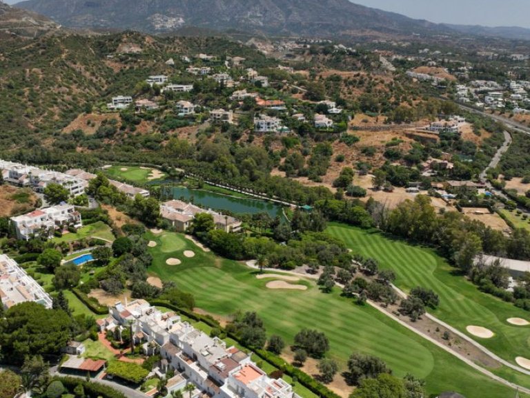 Town House for Sale in Benahavis, Malaga, La Quinta 35